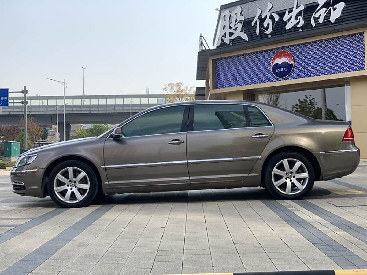 大眾 輝騰  2011款 3.6L V6 5座加長Individual版圖片