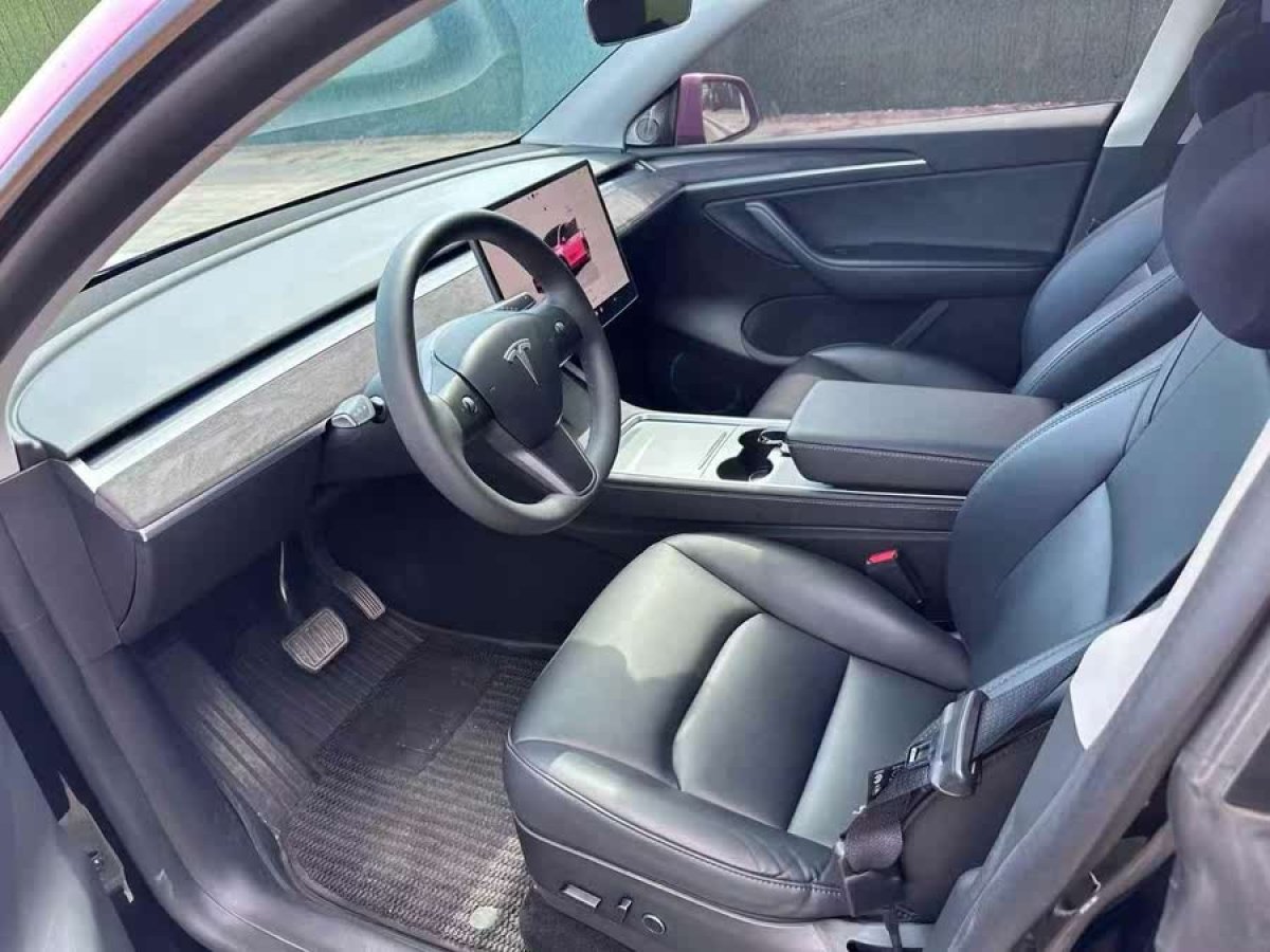 特斯拉 Model Y  2023款 后輪驅(qū)動版圖片