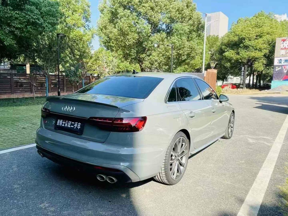 奧迪 奧迪RS 4  2021款 RS4 Avant 暗金版圖片