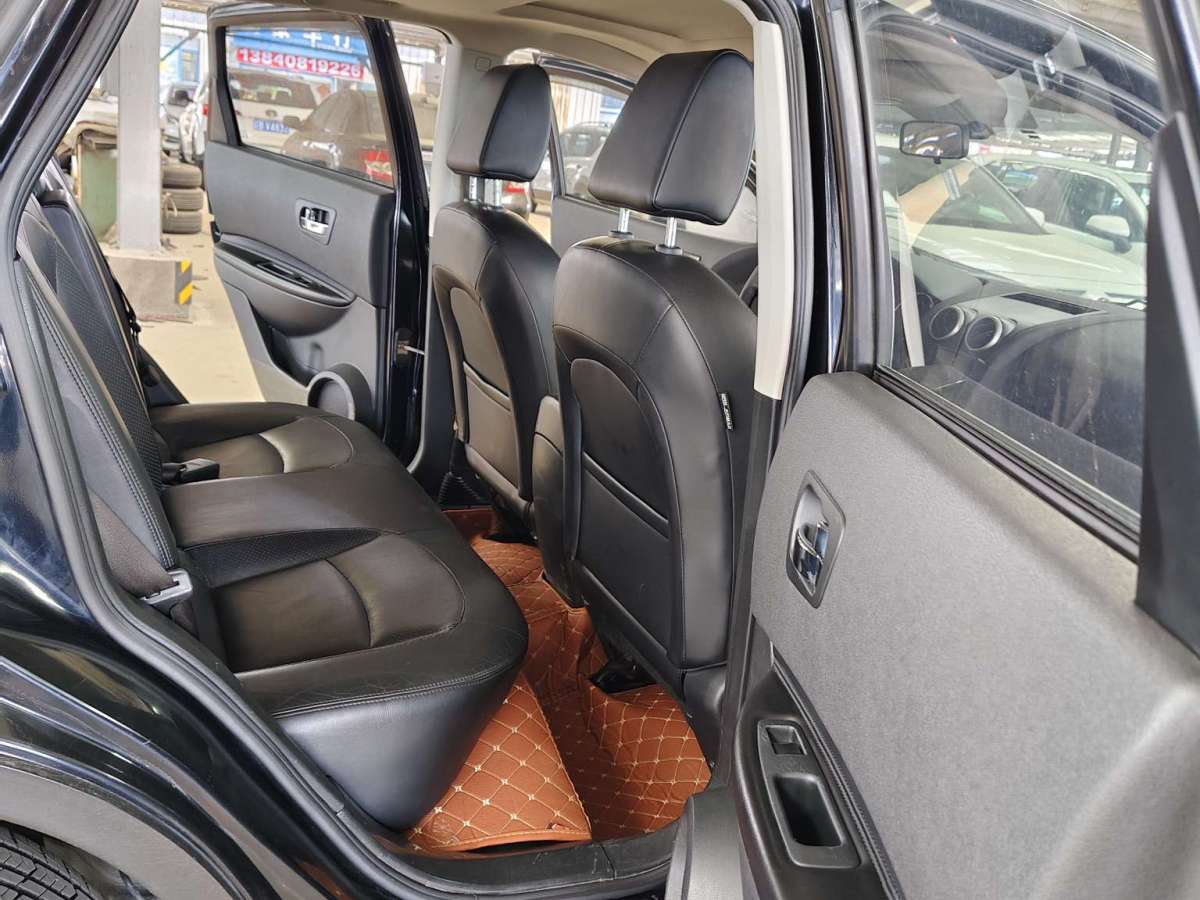 日產(chǎn) 逍客  2011款 2.0XV 雷 CVT 2WD圖片