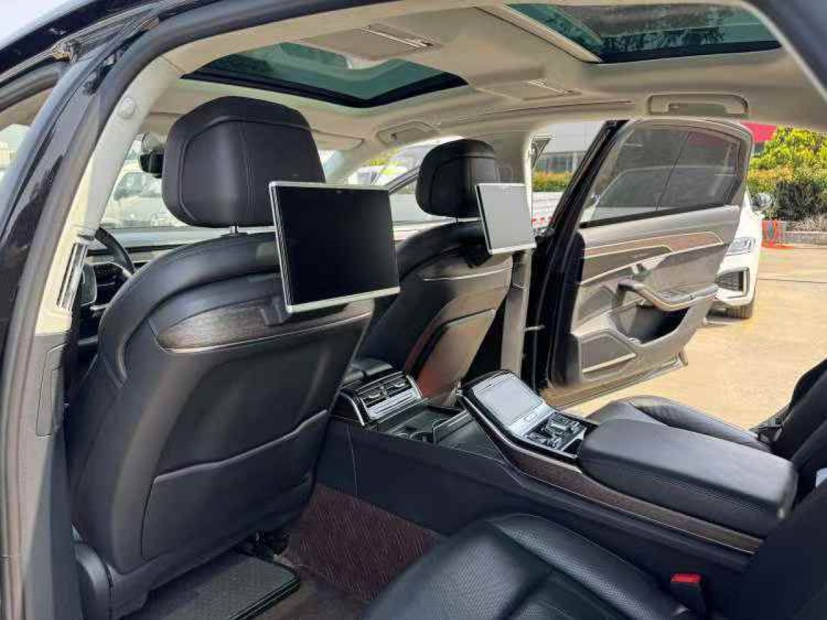 奧迪 奧迪S8  2020款 S8L 4.0TFSI quattro圖片