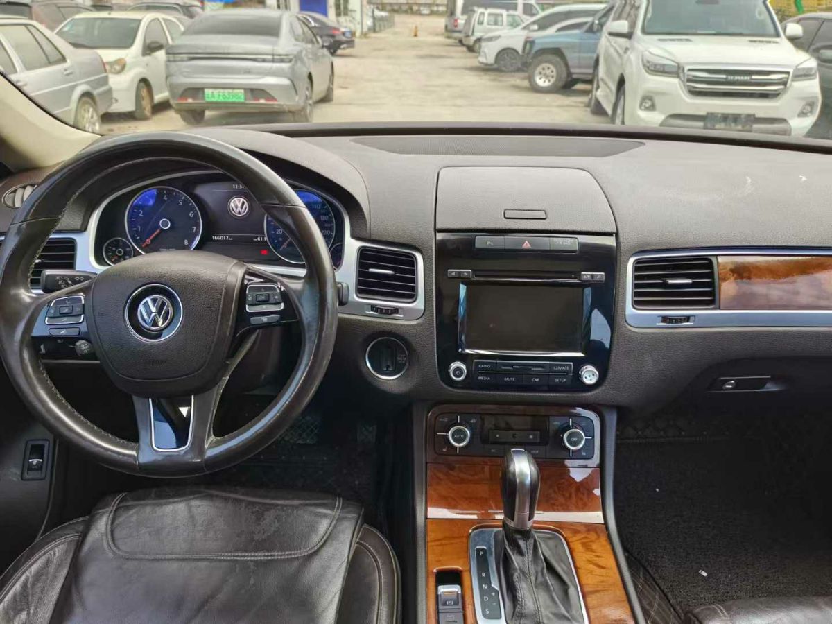 大眾 途銳  2011款 3.0TSI Hybrid圖片