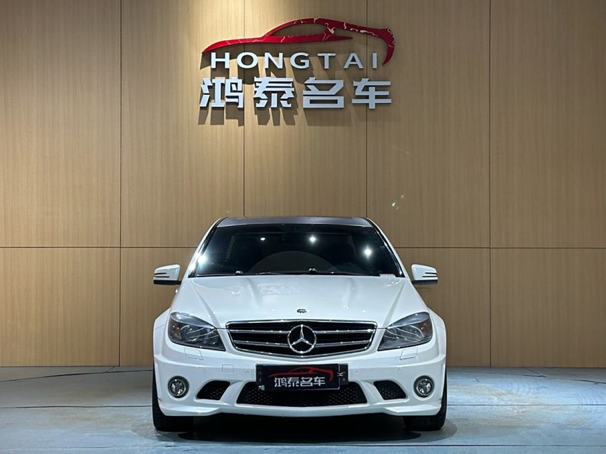 奔馳 奔馳C級(jí)AMG  2010款 AMG C 63 動(dòng)感型增強(qiáng)版圖片