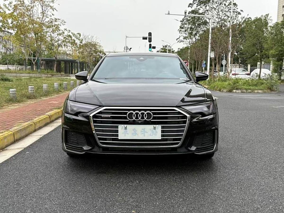 奧迪 奧迪A6L  2022款 45 TFSI quattro 臻選動感型圖片