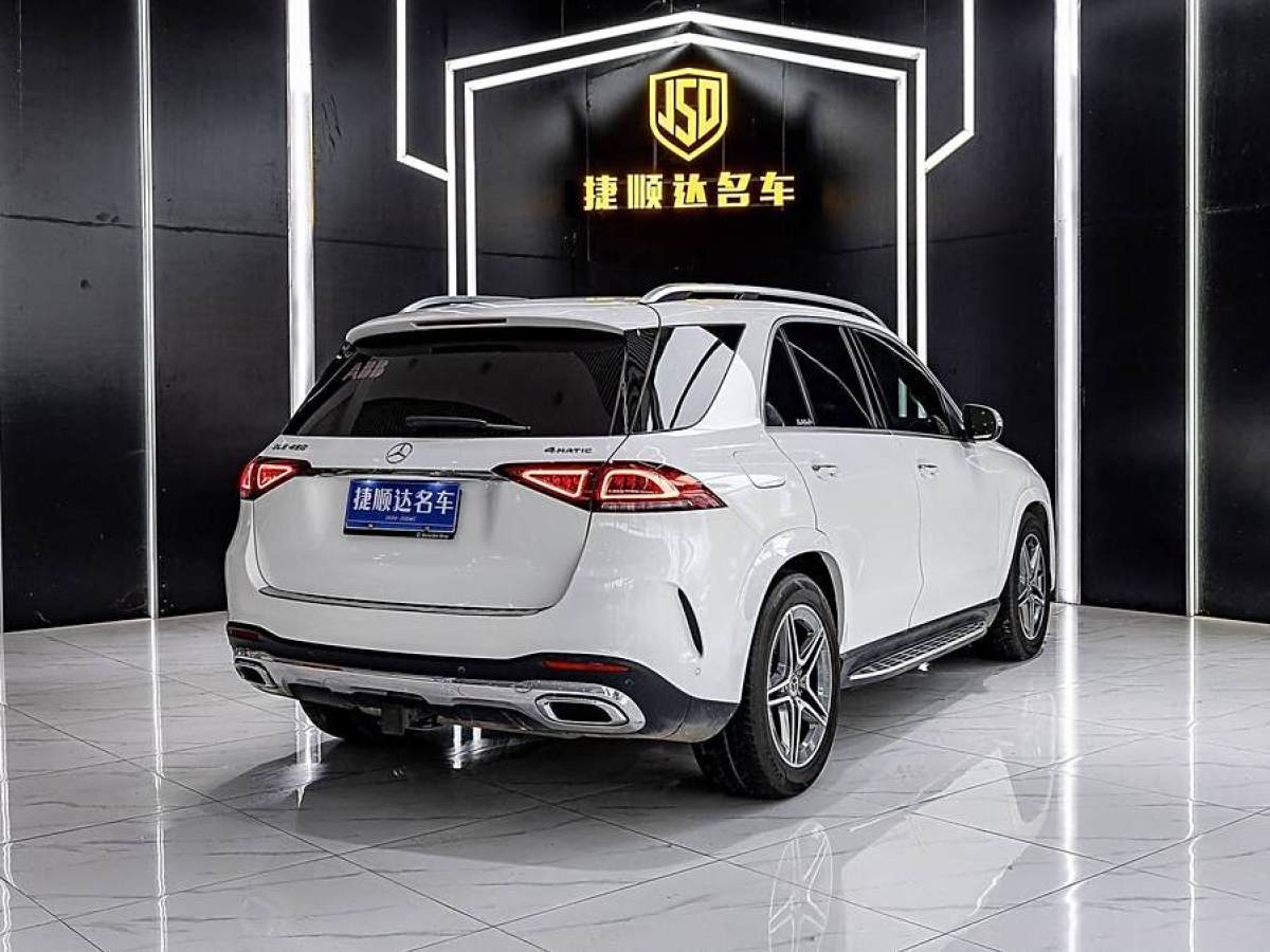 奔馳 奔馳GLE  2020款 改款 GLE 450 4MATIC 時(shí)尚型圖片