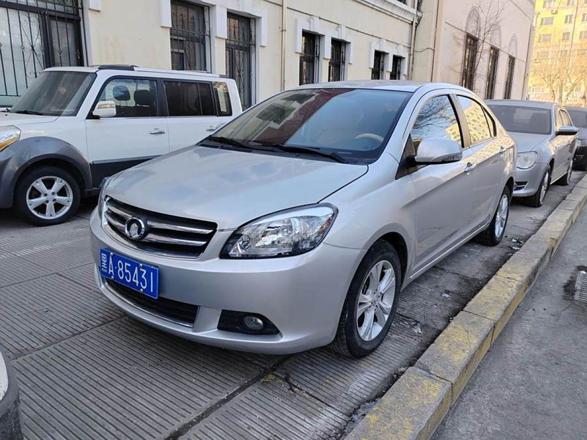 長(zhǎng)城 C30  2015款 經(jīng)典版 1.5L 手動(dòng)暢享型圖片