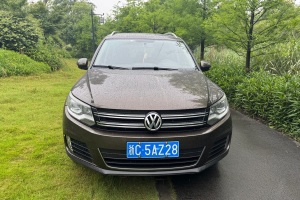 途觀 大眾 2.0TSI 自動(dòng)四驅(qū)豪華版