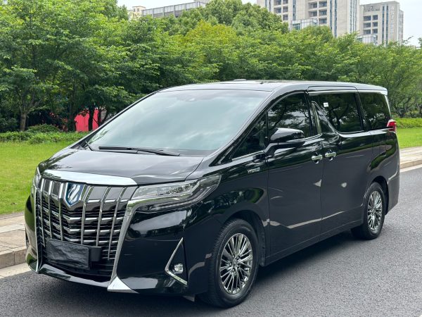 丰田 埃尔法  2020款 双擎 2.5L 尊贵版