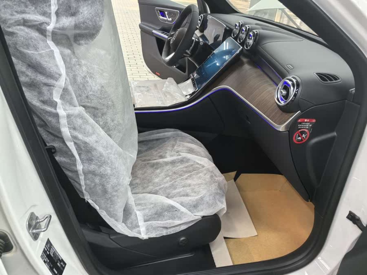 奔馳 奔馳GLC  2025款 改款 GLC 300 L 4MATIC 動(dòng)感型 5座圖片