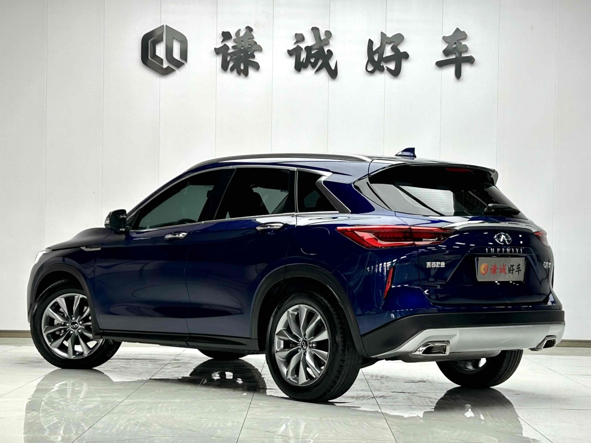 英菲尼迪 QX50  2022款 2.0T 兩驅時尚版圖片