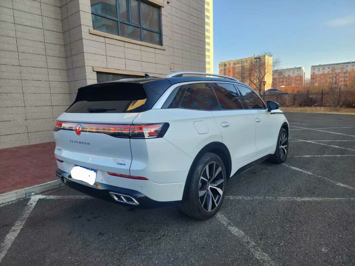 凱迪拉克 CT4  2022款 28T 原神聯(lián)名限量版圖片