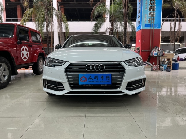 奥迪 奥迪A4L  2018款 30周年年型 45 TFSI quattro 个性运动版