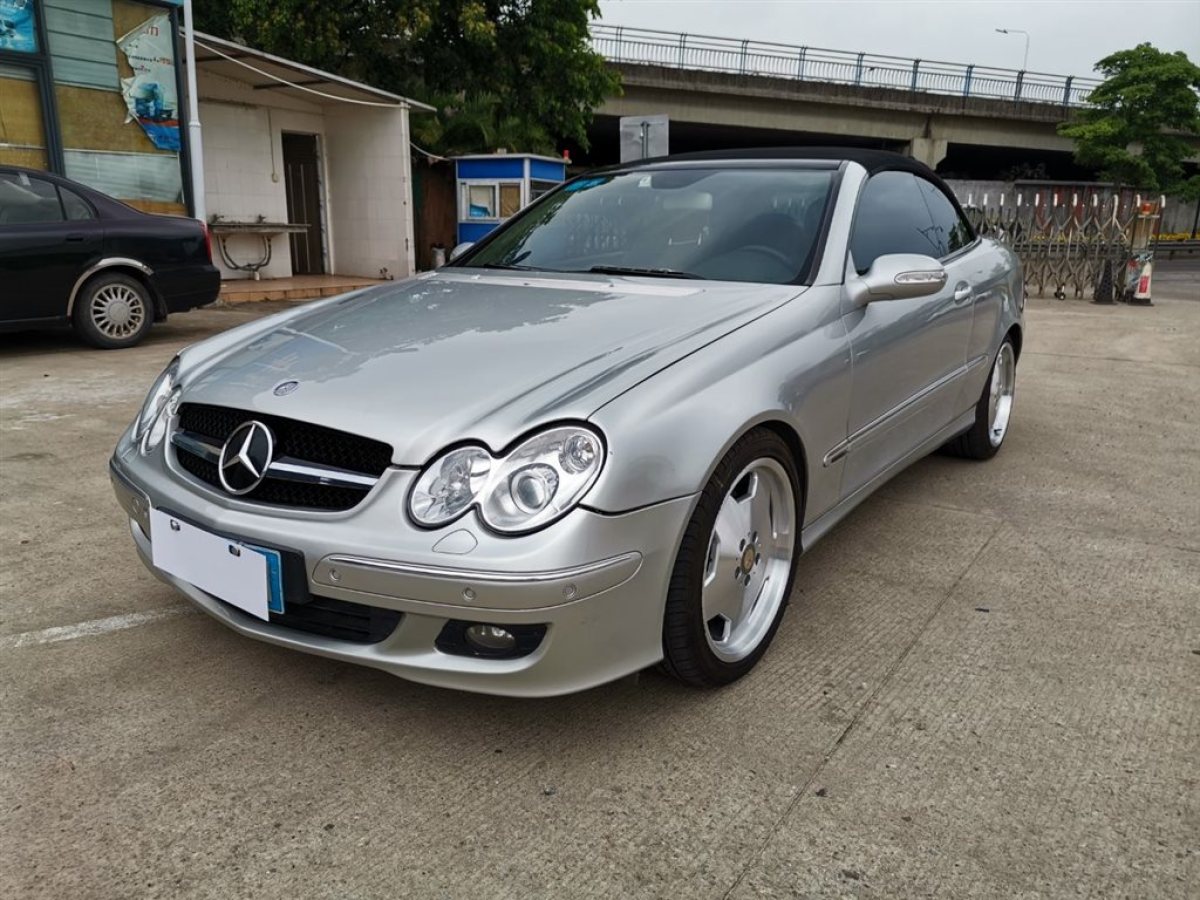 【佛山】2006年08月 奔馳 奔馳clk級 2006款 clk 350 敞篷跑車 自動檔