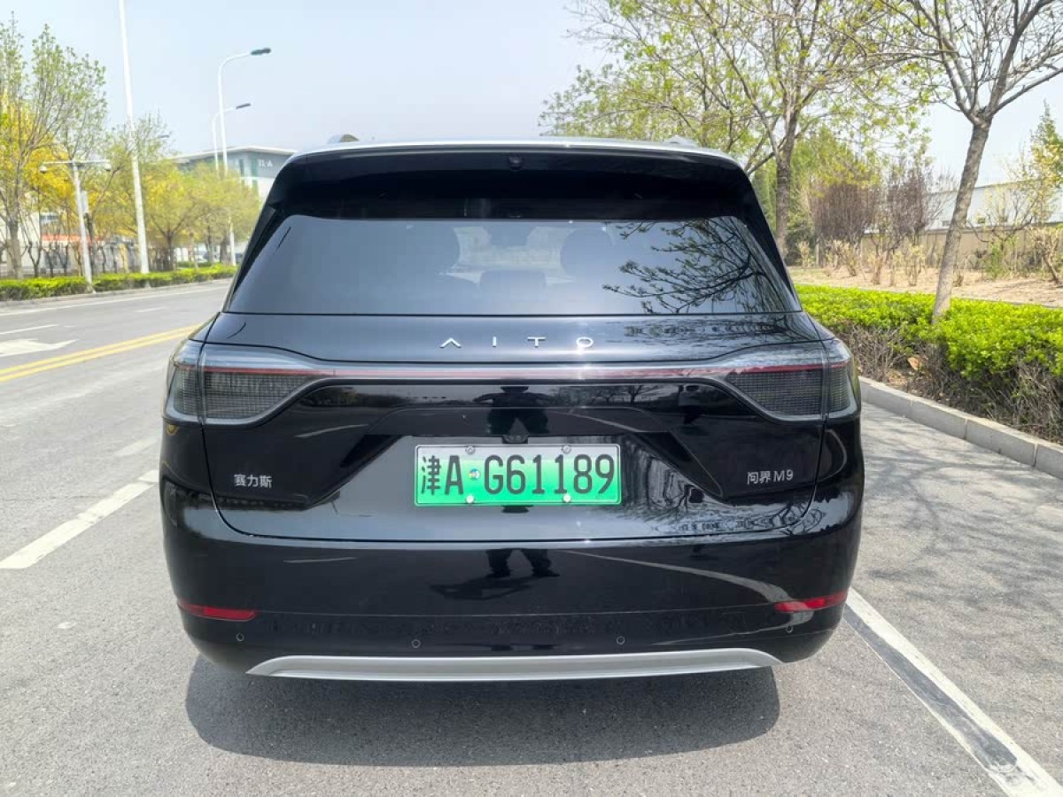 賽力斯 問界M9  2024款 增程 Ultra版 52kWh 5座版圖片