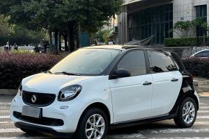 forfour smart 1.0L 52千瓦靈動版