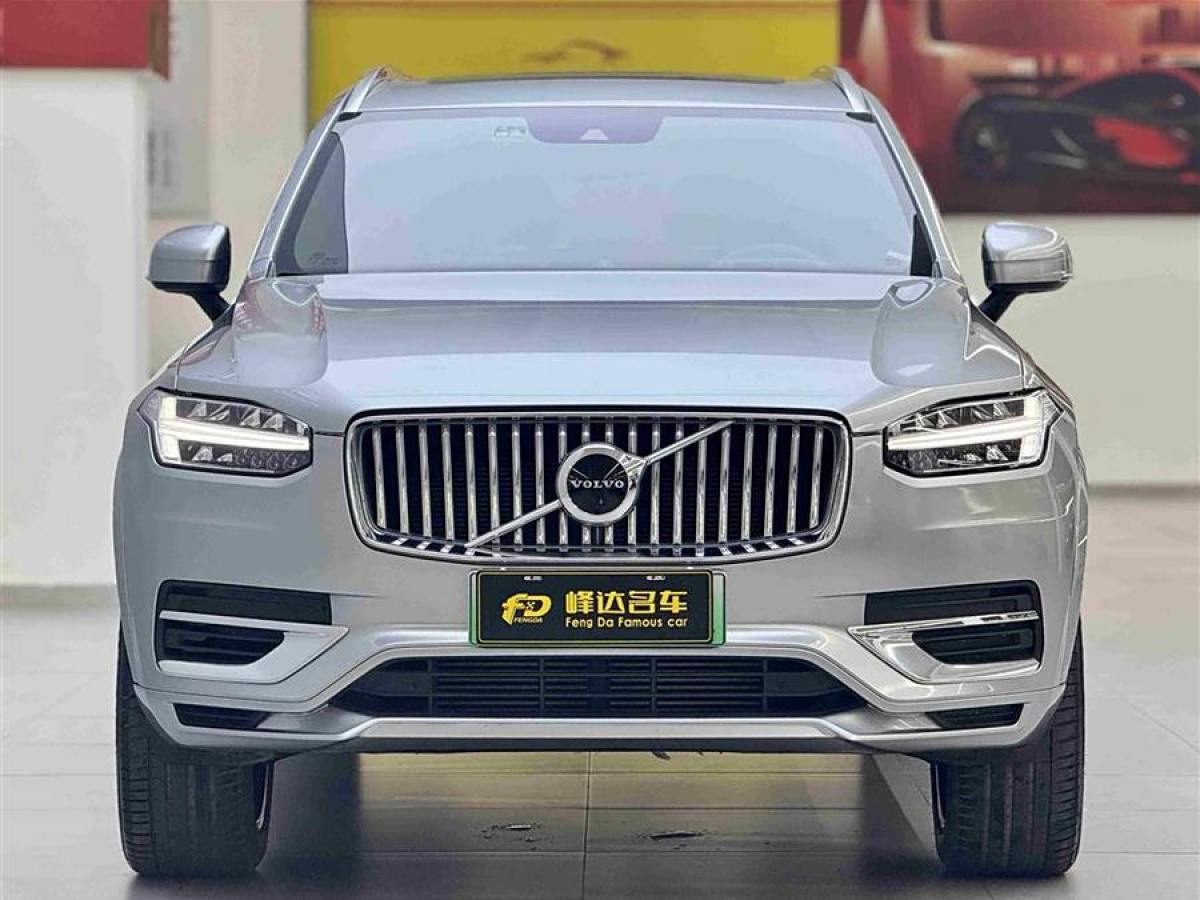 沃爾沃 XC90新能源  2022款 改款 E驅(qū)混動 T8 智尊豪華版 7座圖片