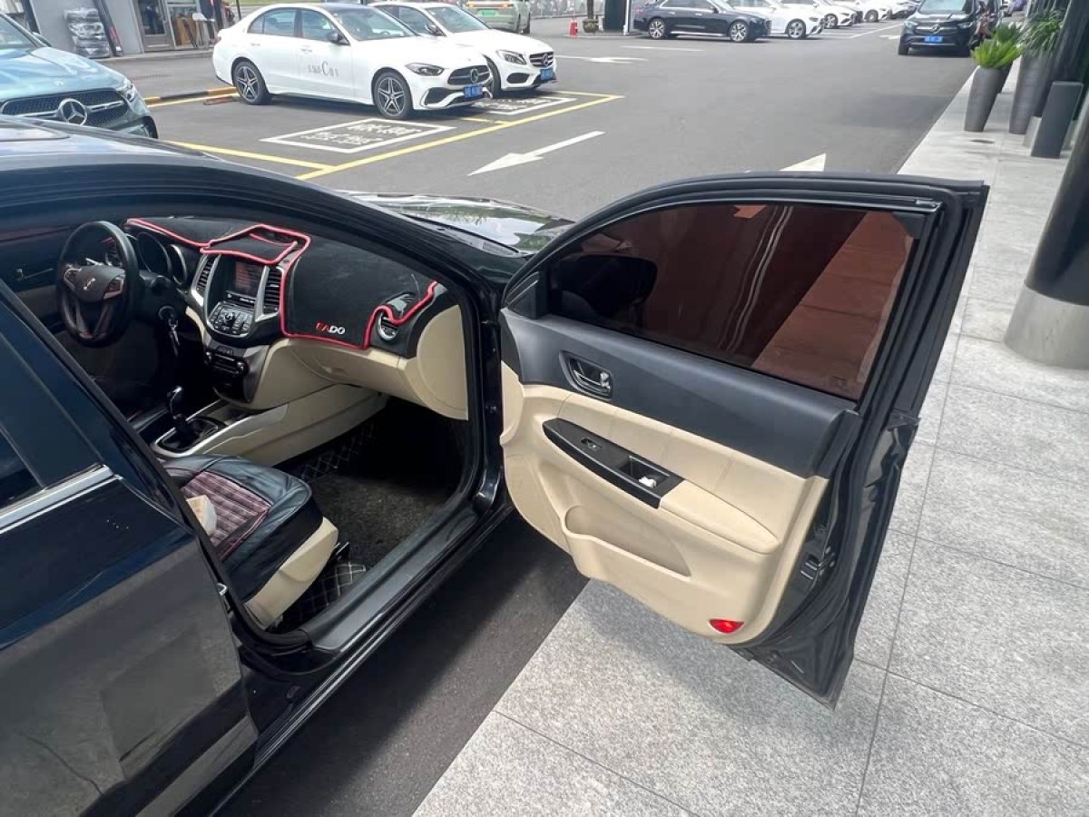 長(zhǎng)安 逸動(dòng)  2015款 1.6L 手動(dòng)豪華型 國(guó)V圖片