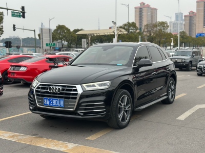 2019年10月 奧迪 奧迪Q5L 40 TFSI 榮享時(shí)尚型圖片