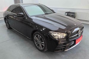 奔馳E級(jí) 奔馳 改款 E 260 L 運(yùn)動(dòng)型
