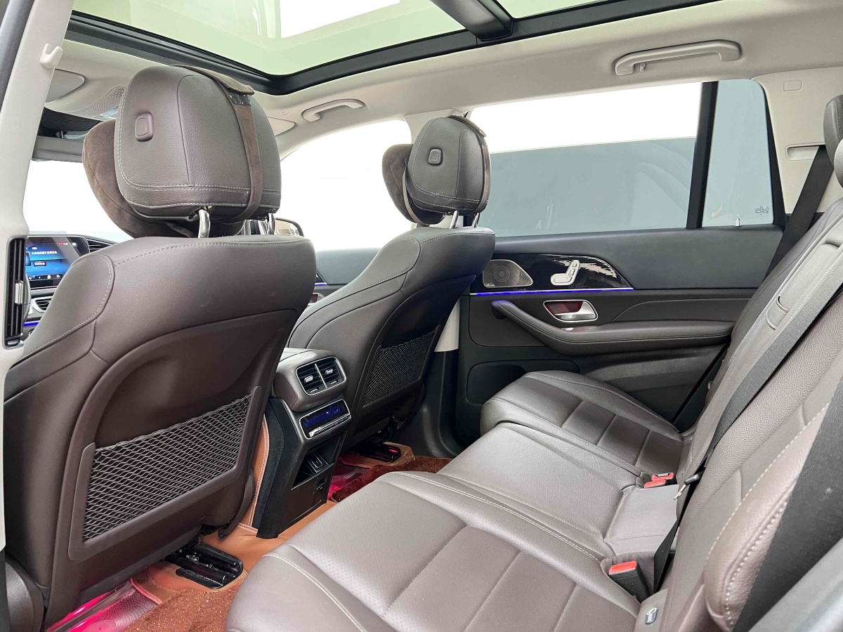 奔馳 奔馳GLS  2023款 改款 GLS 450 4MATIC 豪華型圖片