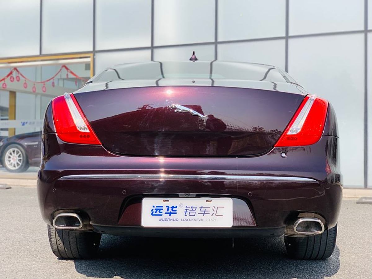 捷豹 XJ  2013款 XJL 3.0 SC 旗艦商務(wù)版圖片