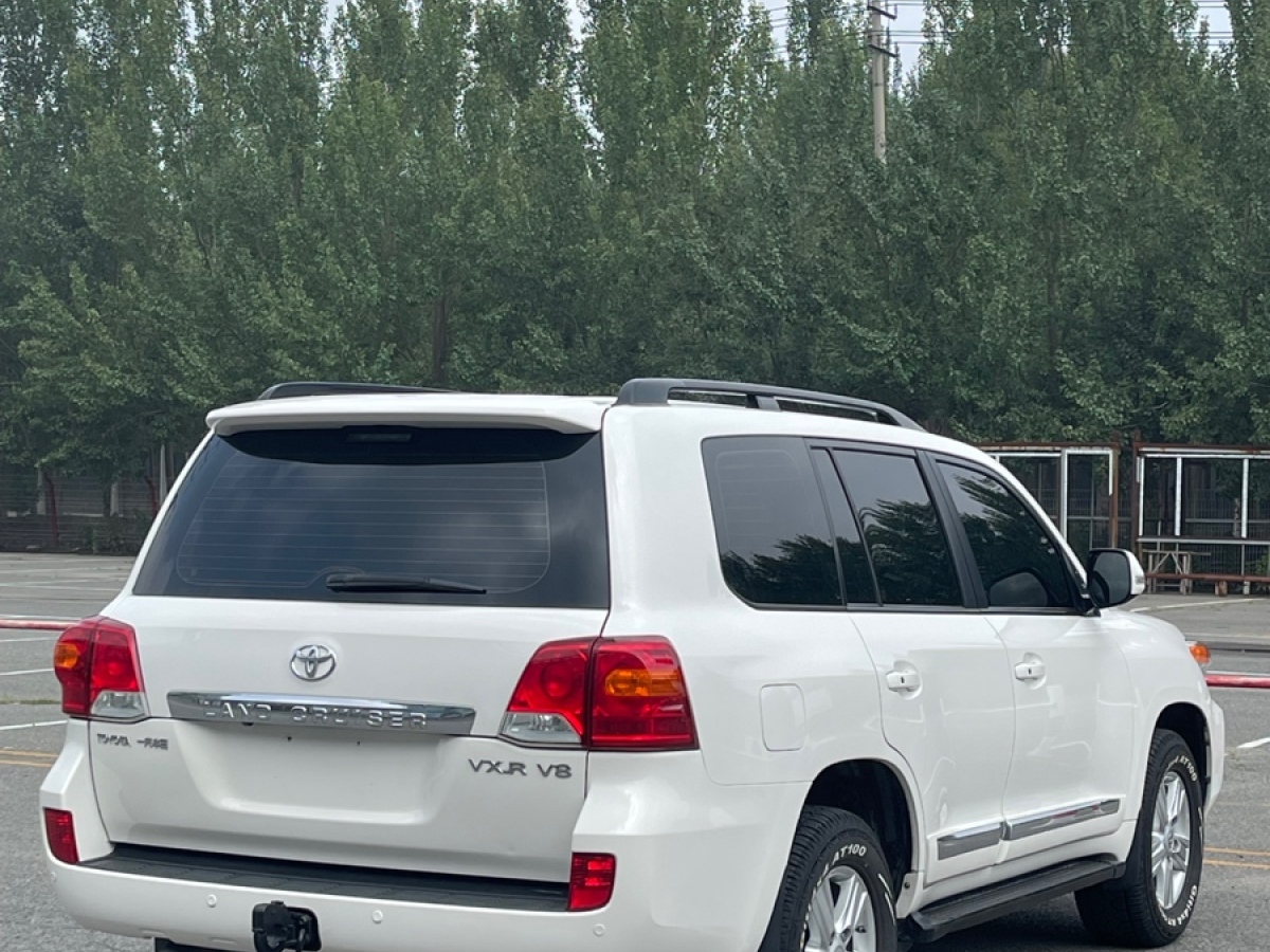 丰田 兰德酷路泽  2012款 4.6L 自动VX-R图片