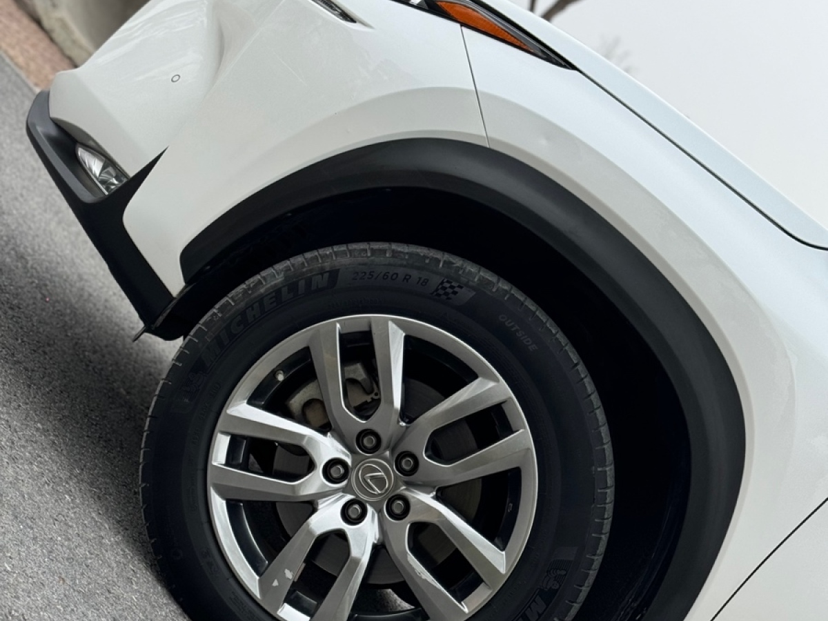 雷克萨斯 NX  2015款 200t 全驱 锋尚版图片