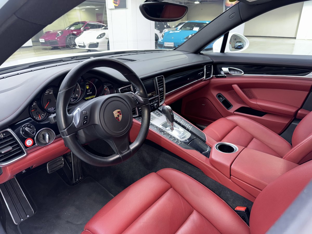 保时捷 Panamera  2014款 Panamera 4 Executive 3.0T图片