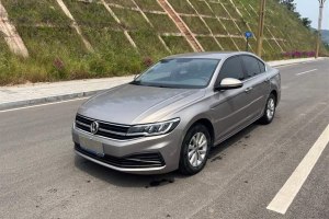 寶來 大眾  改款 1.5L 自動時尚型 國VI