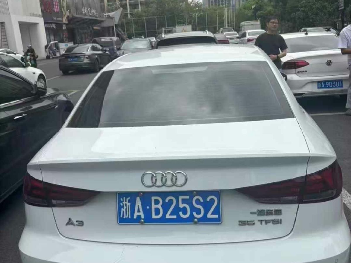 奧迪 奧迪A3  2016款 Limousine 35 TFSI 進取型圖片