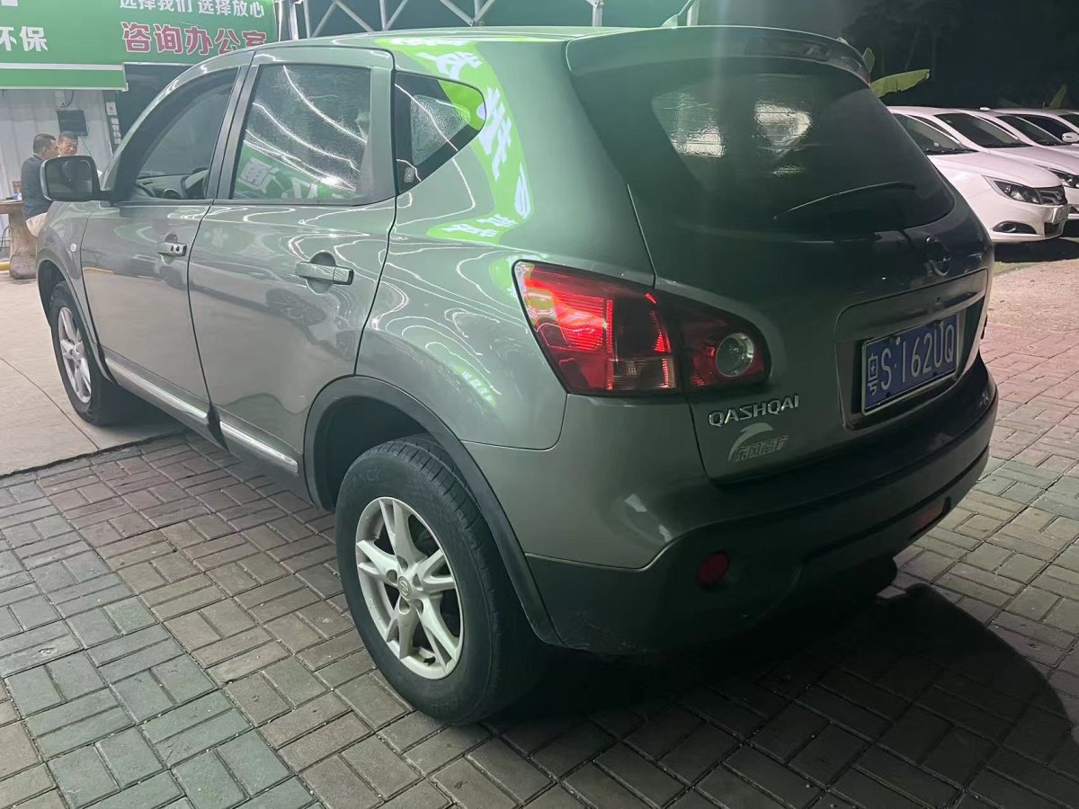 日產(chǎn) 逍客  2010款 20X雷 CVT 2WD圖片