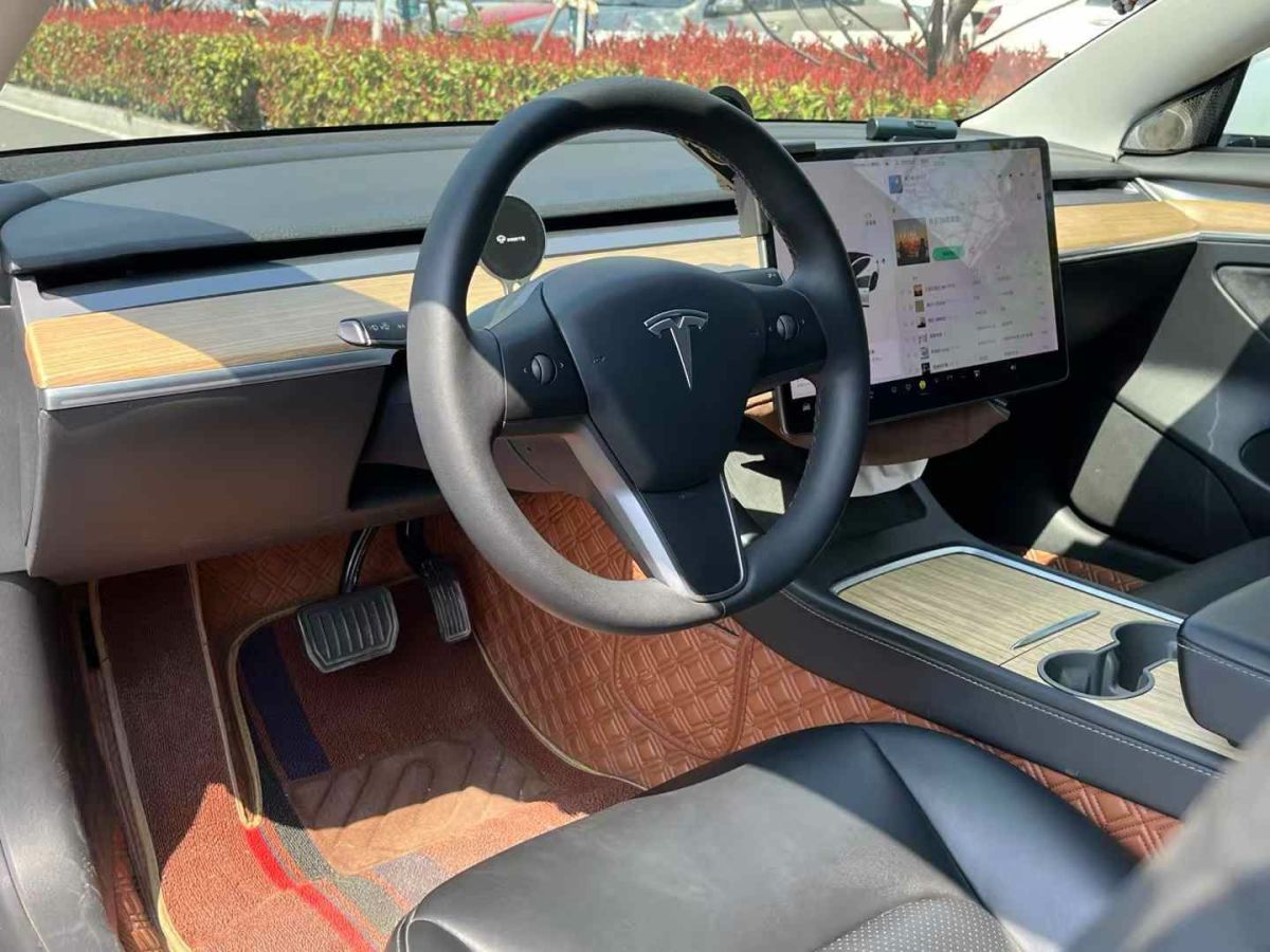 特斯拉 Model S  2021款 Plaid Plus 版圖片