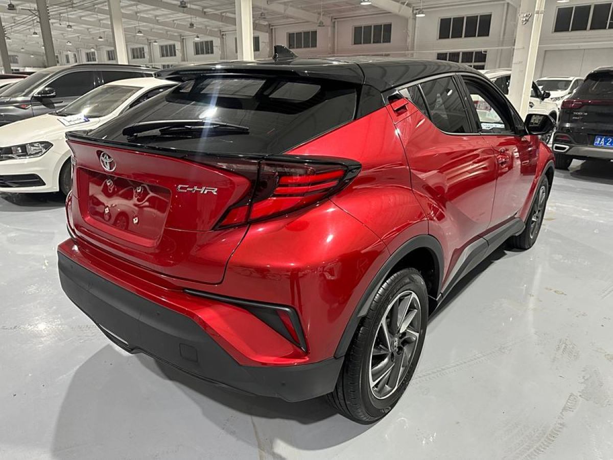 豐田 C-HR  2021款 2.0L 豪華版圖片