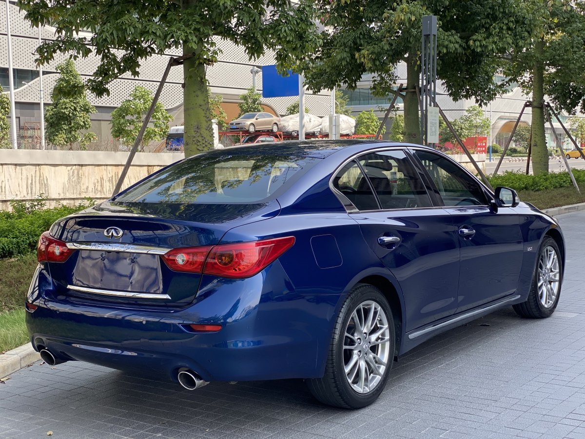 英菲尼迪 Q50L  2016款 2.0T 悅享版圖片