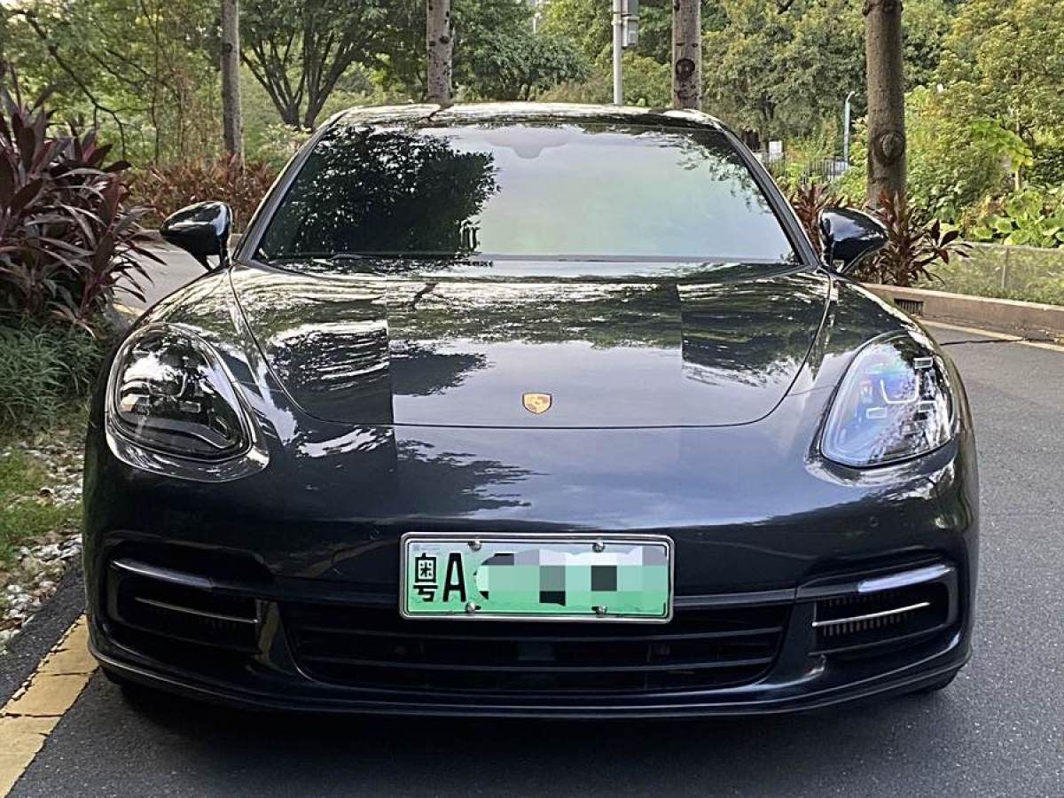 2018年11月保時捷 Panamera新能源  2017款 Panamera 4 E-Hybrid 行政加長版 2.9T