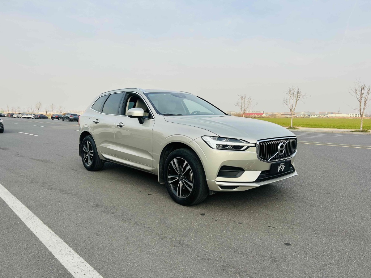 沃爾沃 XC60  2019款  T5 四驅(qū)智遠(yuǎn)版 國(guó)VI圖片