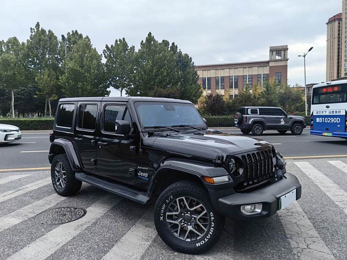 Jeep 牧馬人新能源  2021款 四門 2.0T 4xe 撒哈拉圖片