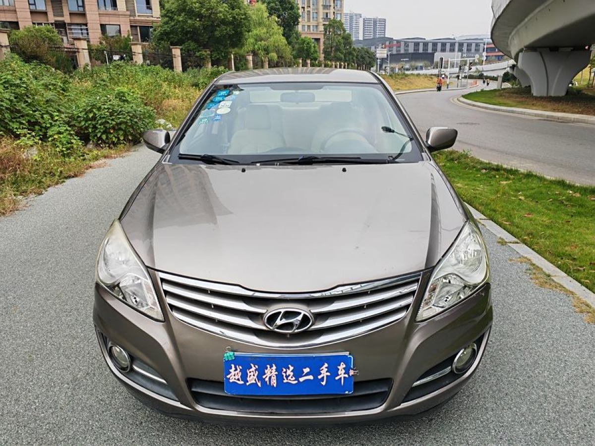 2014年8月現(xiàn)代 悅動  2011款 1.6L 自動舒適型