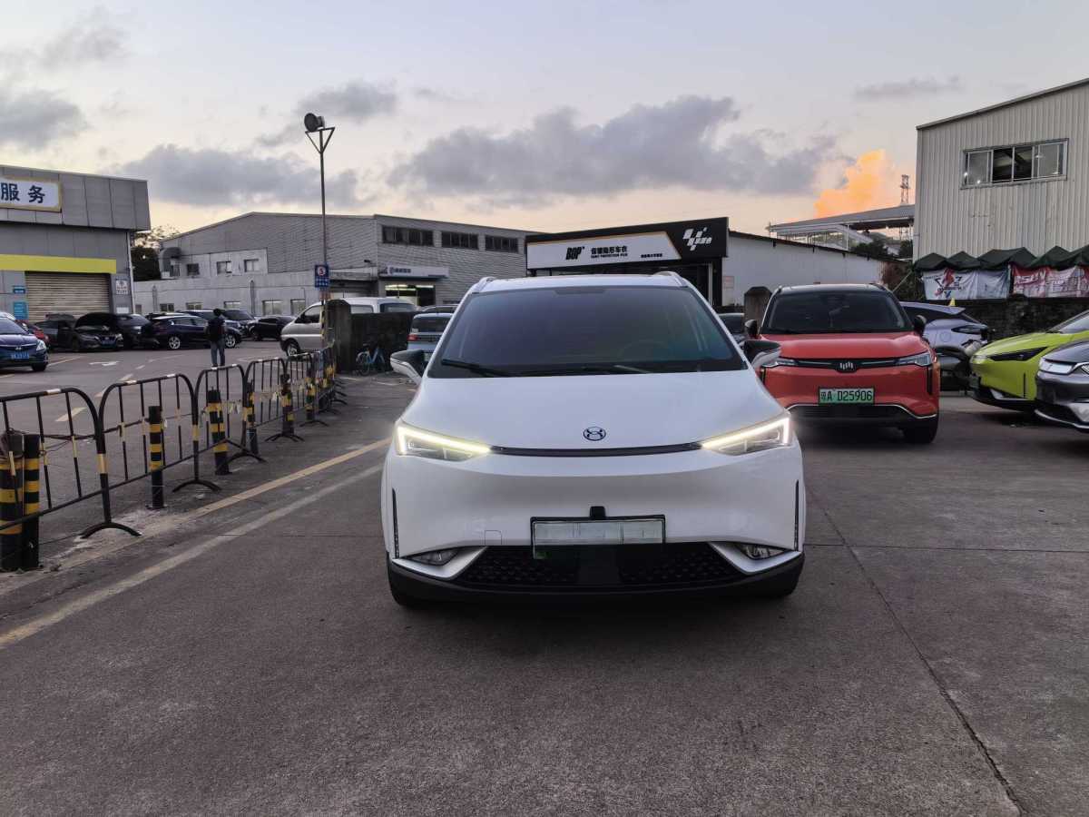 2022年3月合創(chuàng) 合創(chuàng)Z03  2022款 510km 潮酷版 135kW 64.23kWh