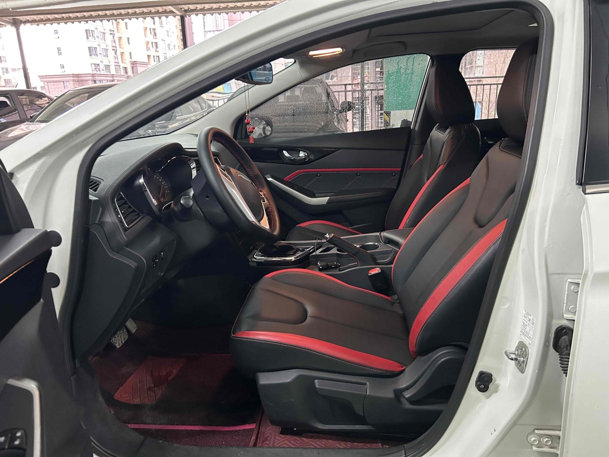 啟辰 D60  2018款 1.6L CVT智聯(lián)精英版圖片