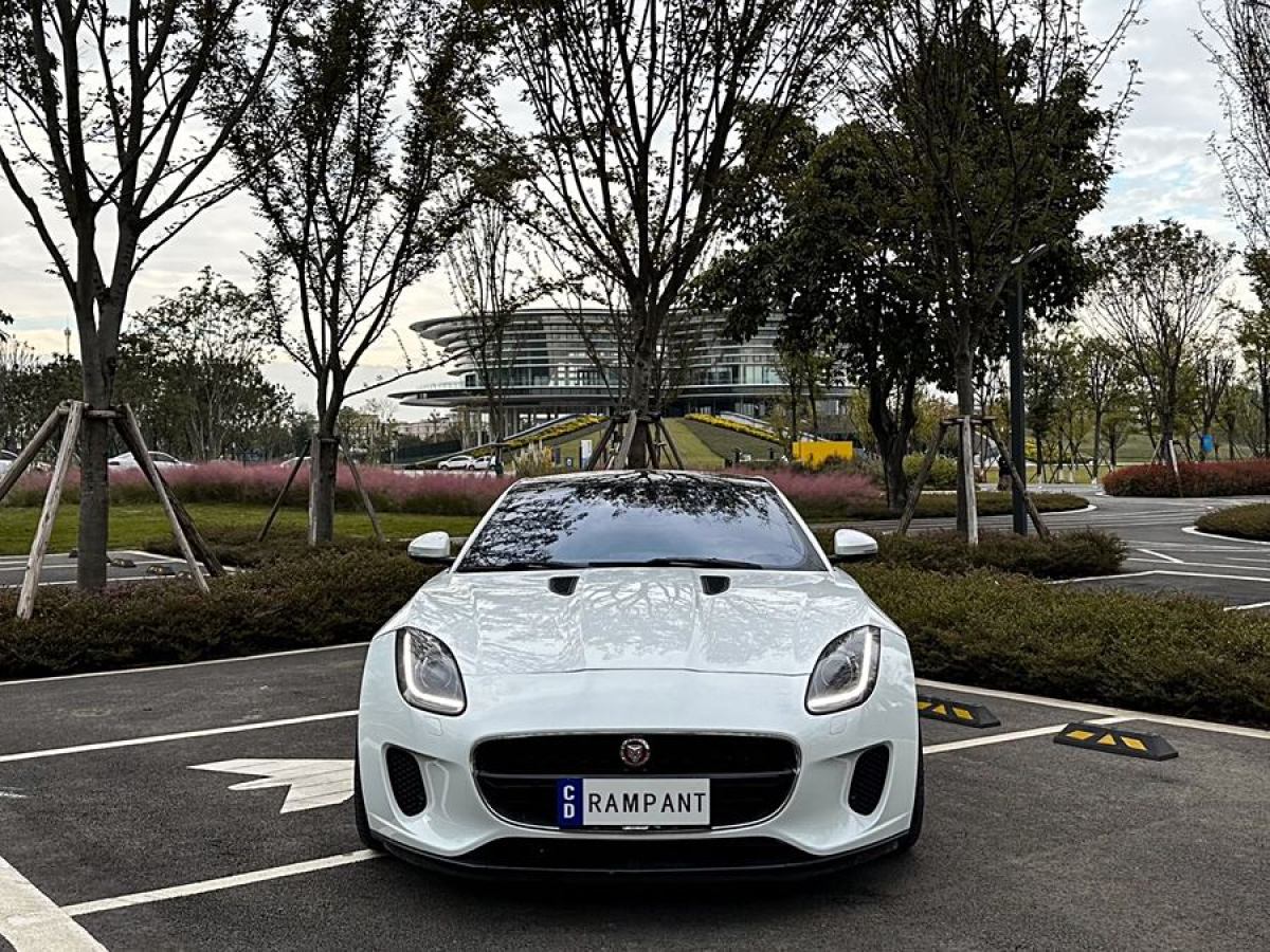 捷豹 F-TYPE  2018款 3.0T 硬頂版圖片