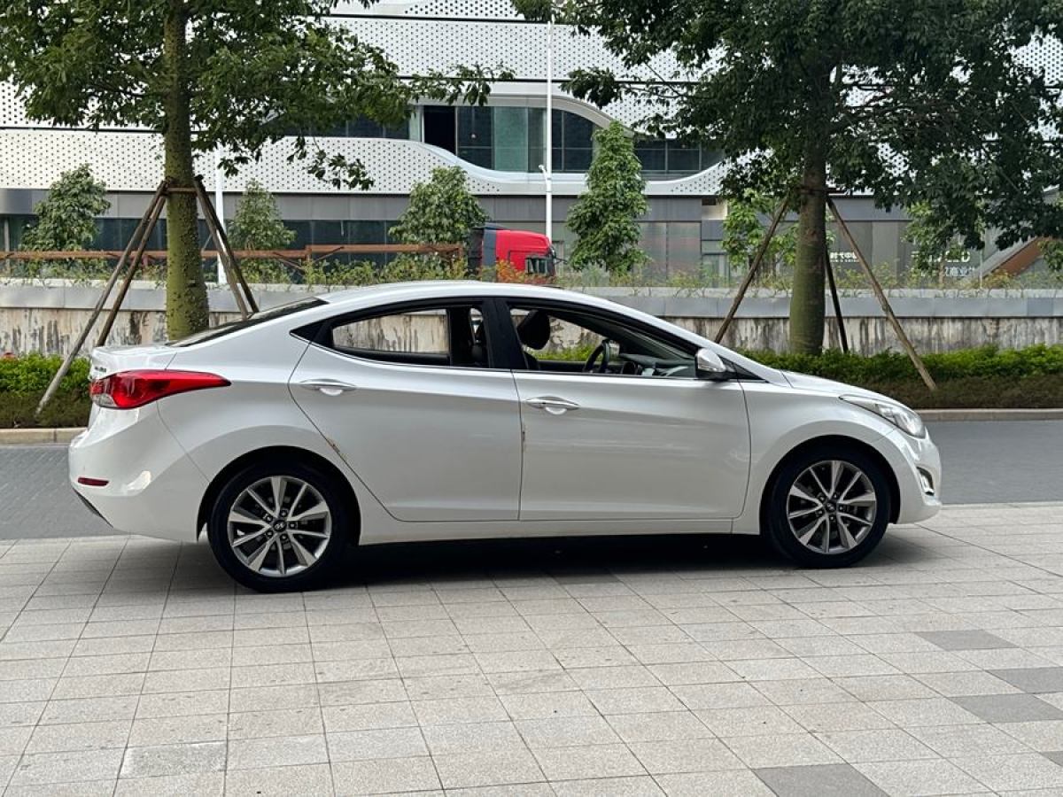 現(xiàn)代 朗動  2015款 1.6L 自動領先型圖片