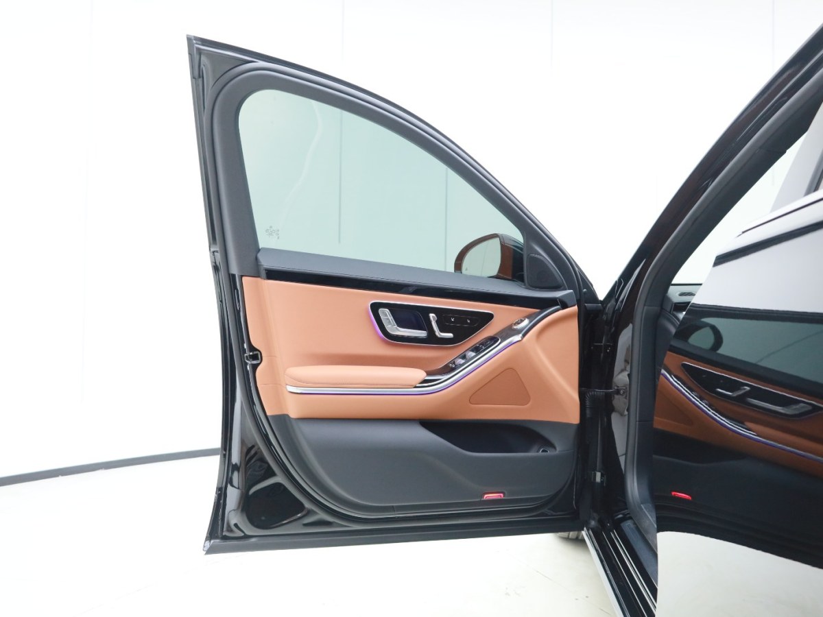 2023年9月奔驰 奔驰S级  2022款 改款 S 400 L 商务型