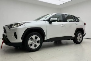 RAV4榮放 豐田 2.0L CVT兩驅(qū)都市版
