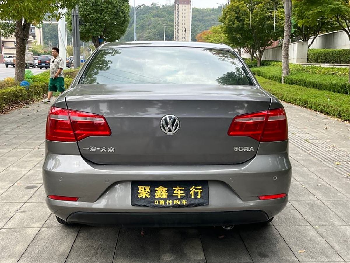 大眾 寶來  2014款 1.6L 自動時尚型圖片