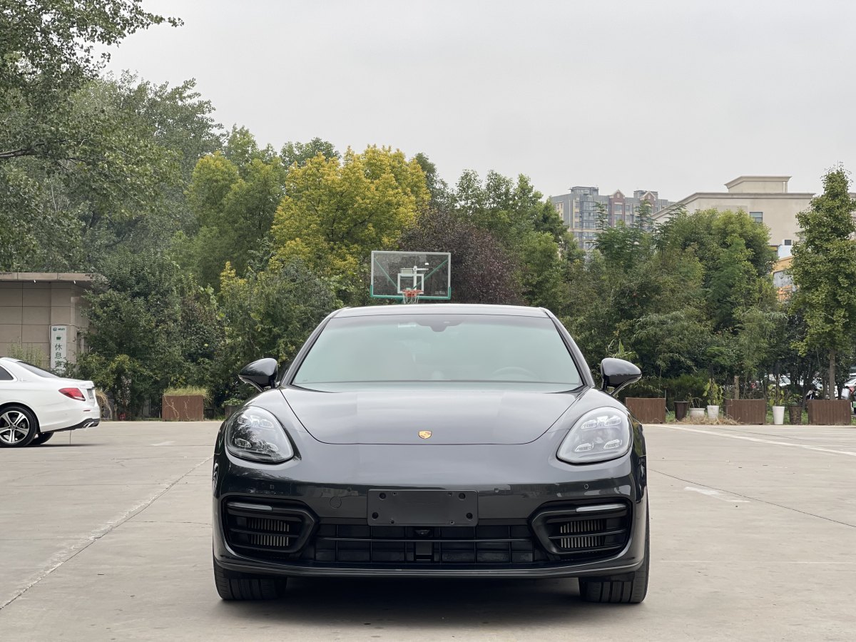 保時(shí)捷 Panamera  2022款 Panamera 4 行政加長版 2.9T圖片