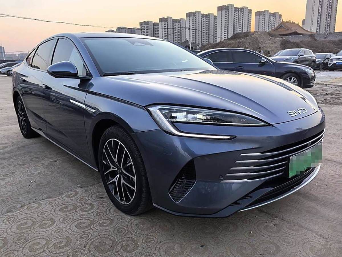 比亞迪 海豹  2024款 榮耀版 DM-i 1.5L 121km 尊貴型圖片