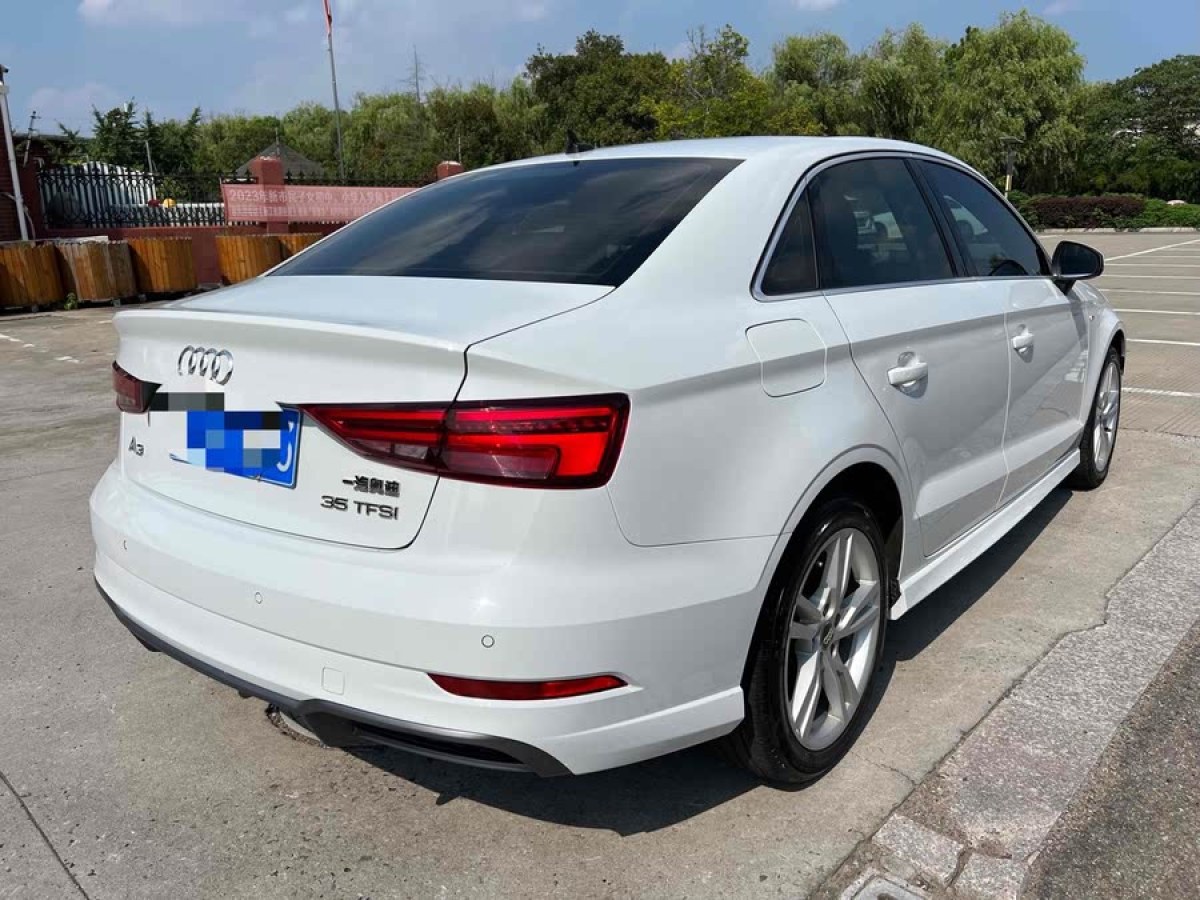 奧迪 奧迪A3  2014款 Limousine 35 TFSI 自動(dòng)舒適型圖片
