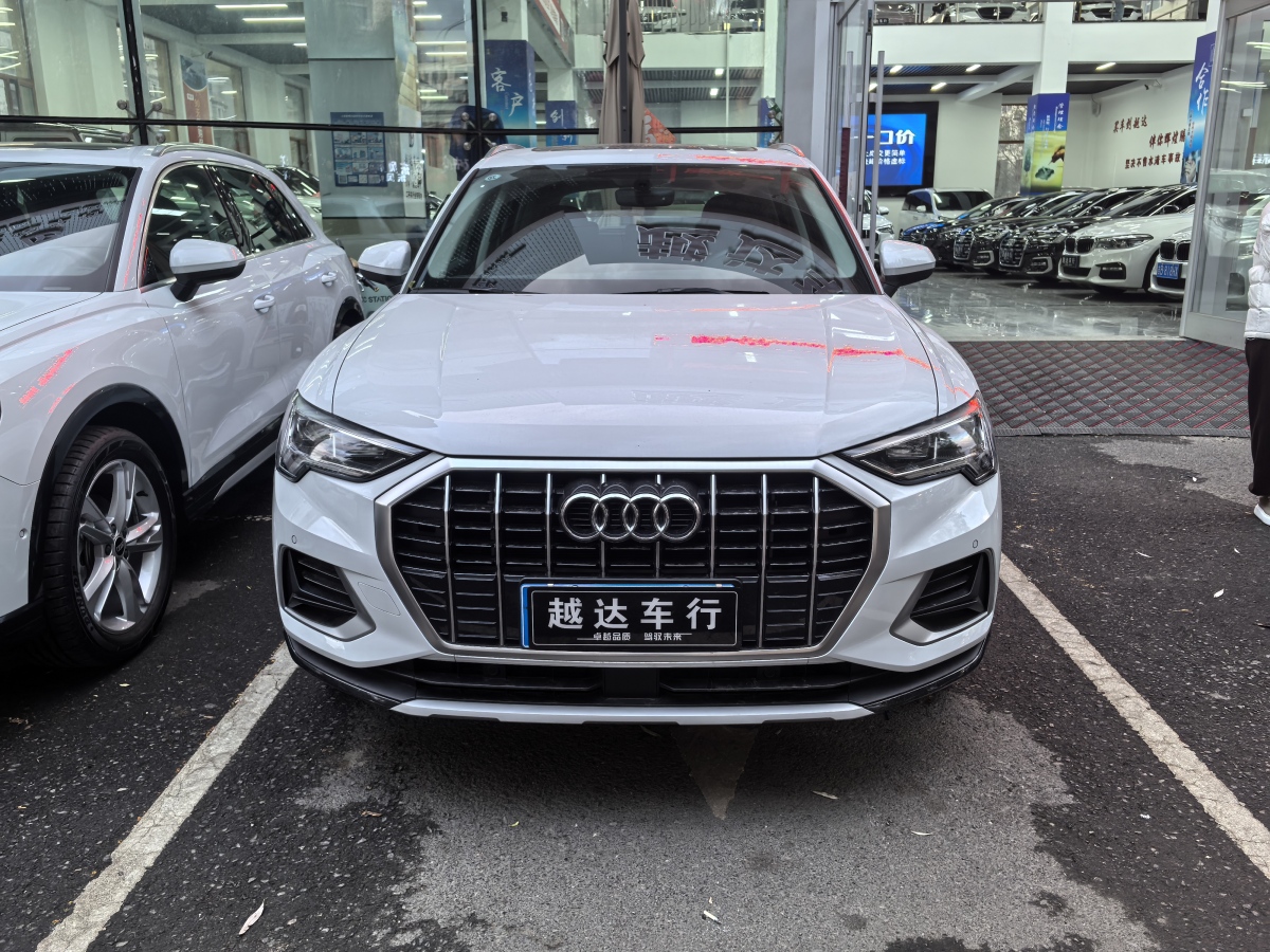 奧迪 奧迪Q3  2022款 35 TFSI 時(shí)尚致雅型圖片