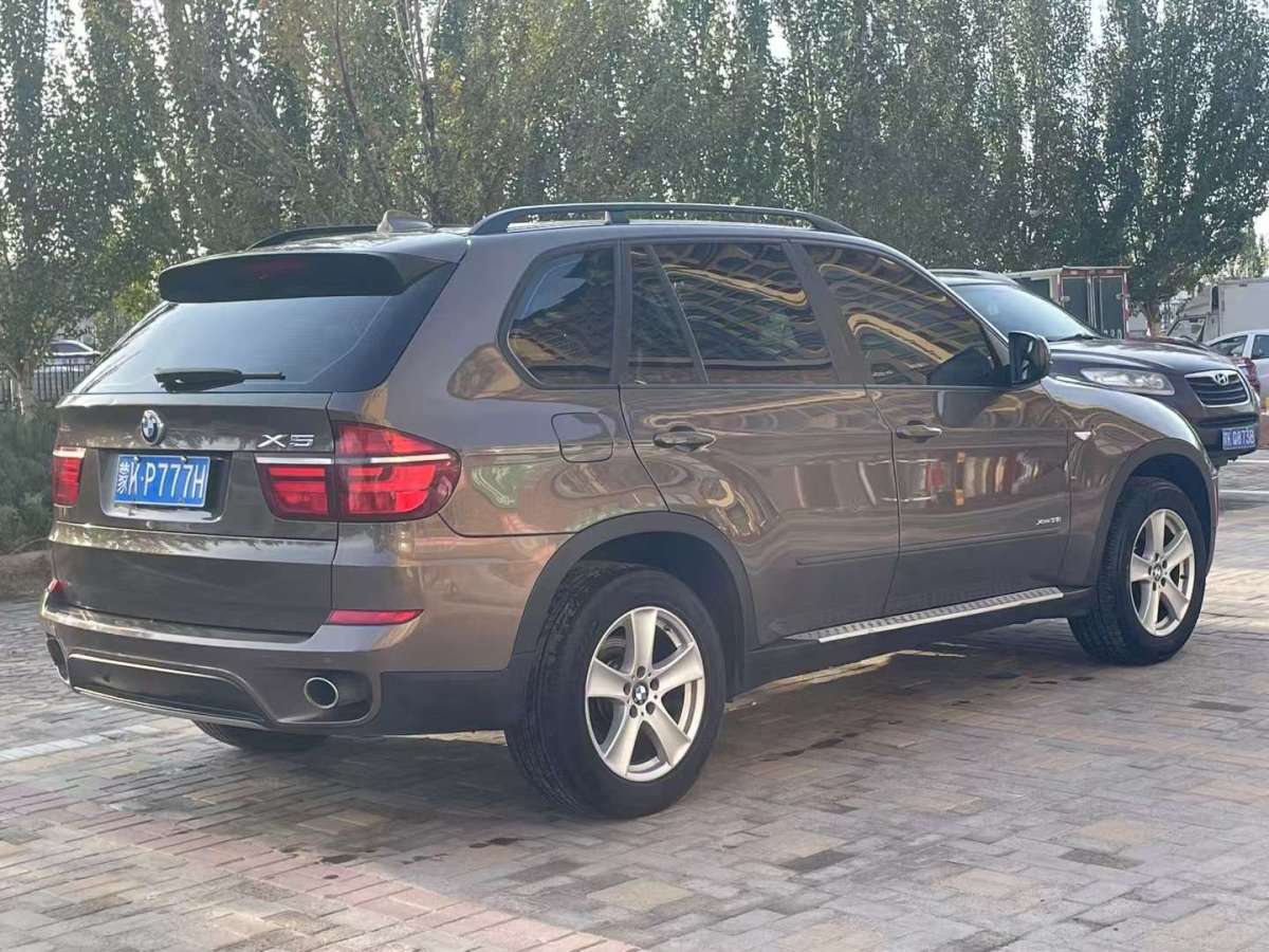 寶馬 寶馬X5  2011款 xDrive35i 領(lǐng)先型圖片